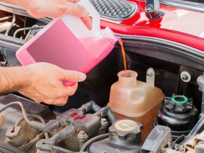 Hướng dẫn pha nước làm mát cho động cơ theo đúng tỉ lệ