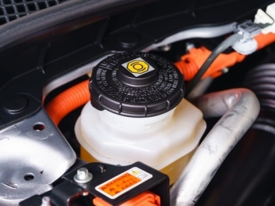 Khi nào cần thay dầu phanh xe ôtô?