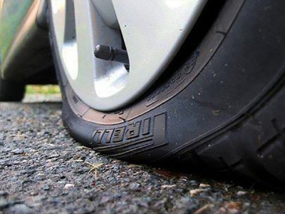 Mẹo nhận biết tình trạng lốp xe ôtô bằng mắt thường