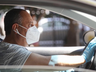 Những vật dụng cần có trên xe ô tô trong mùa COVID-19